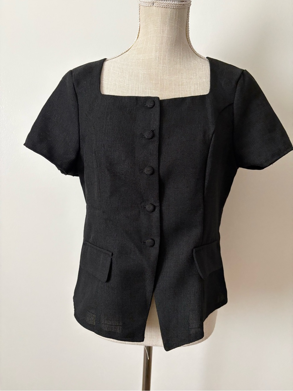 SHEIN Black Short Sleeve Square Neck Button Front Top